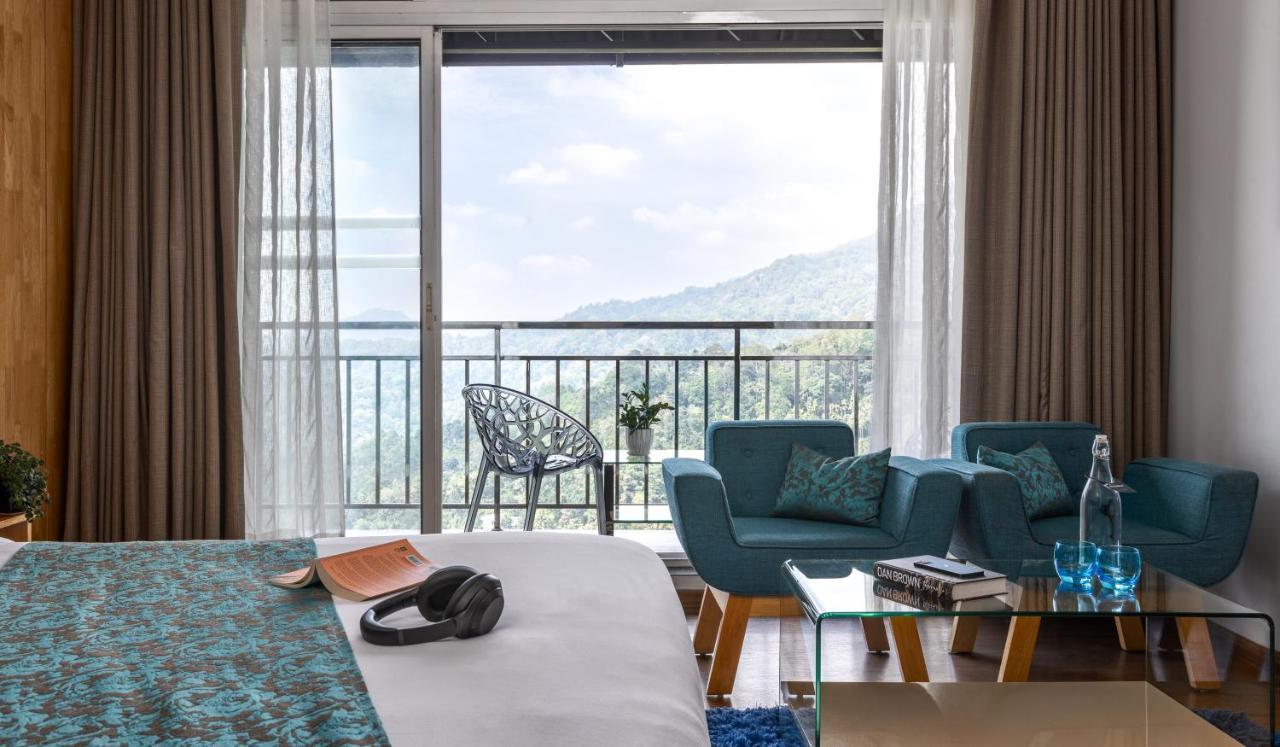 全景逍遥酒店 蒙纳 外观 照片 A room at the hotel