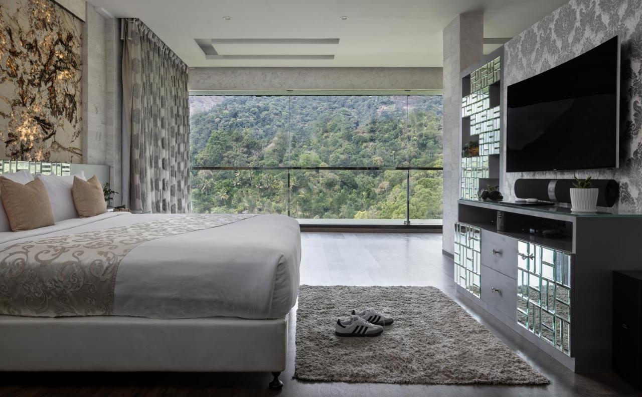 全景逍遥酒店 蒙纳 外观 照片 A bedroom at the hotel